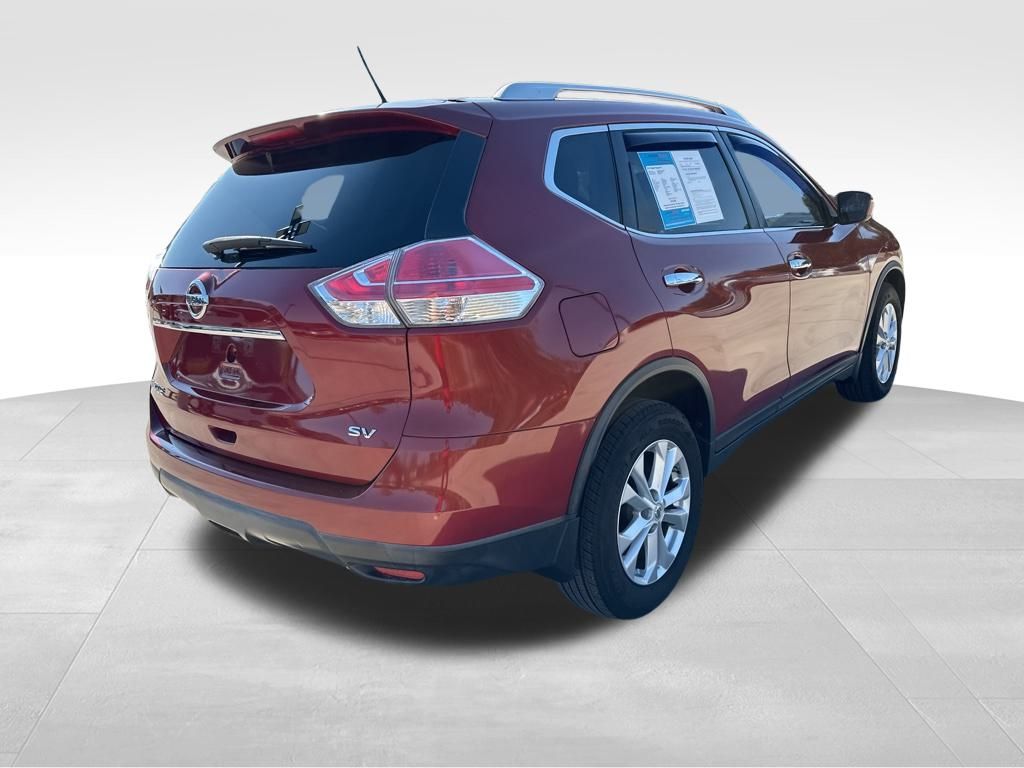 2015 Nissan Rogue SV 8