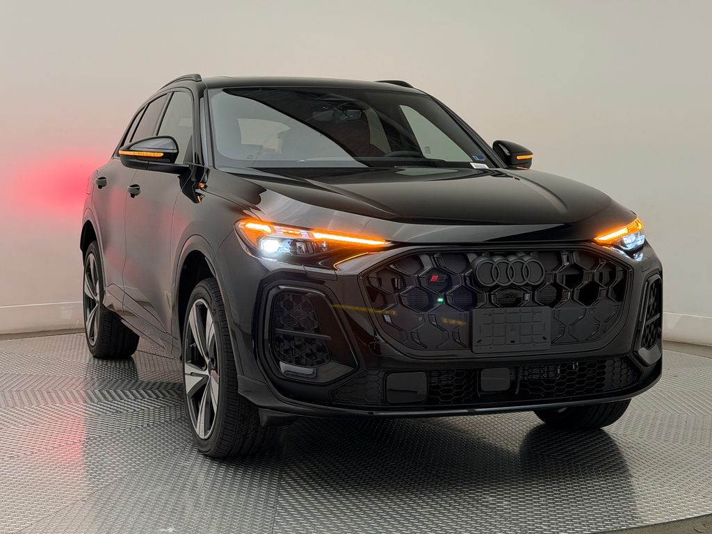 Thumbnail: 2026 Audi SQ5 - 2