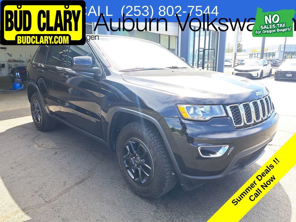 Diamond Black Crystal Pearlcoat 2020 Jeep Grand Cherokee SUV / Crossover Four-Wheel Drive 8-Speed Automatic