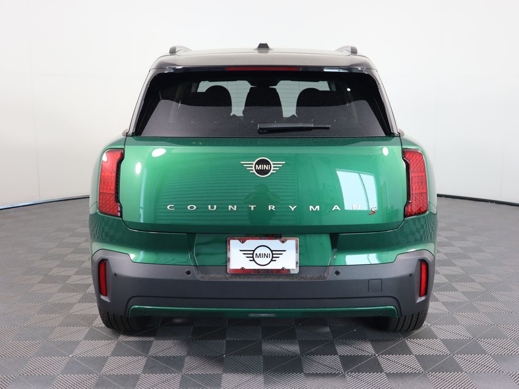 2025 MINI Cooper Countryman Iconic 7