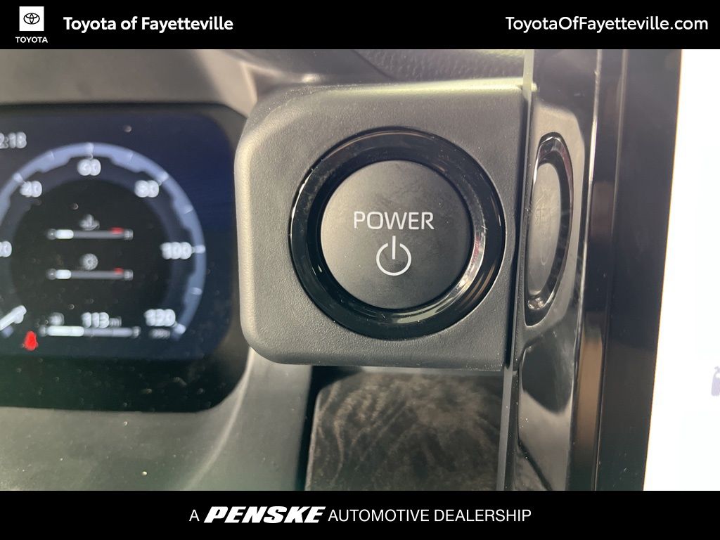 2025 Toyota Tacoma Limited 32