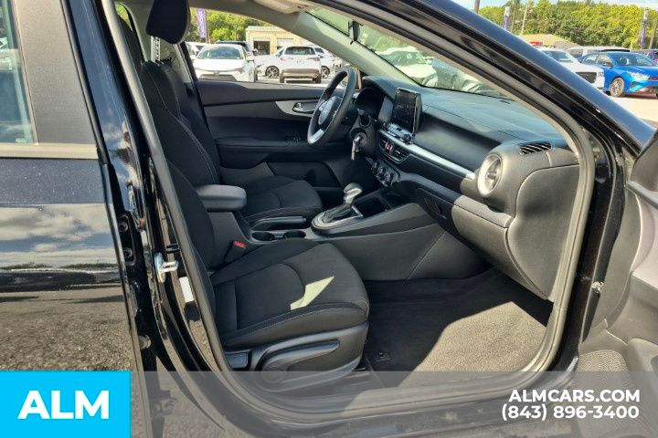 2024 Kia Forte LX photo 20