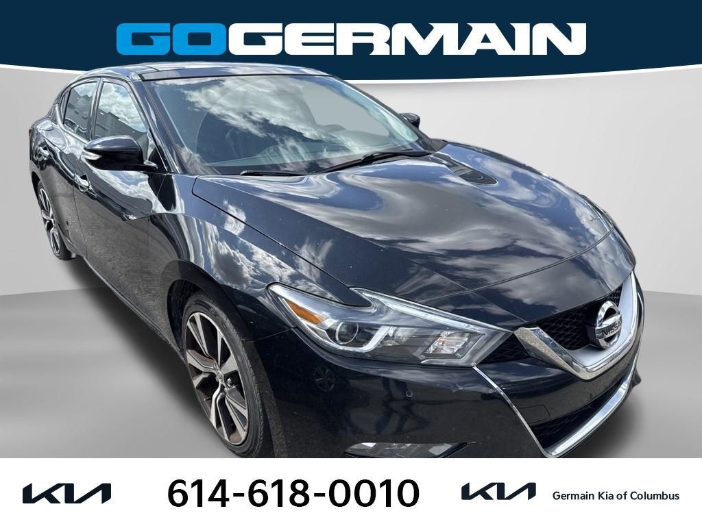 Used 2017 Black Nissan 3.5 SL image 6