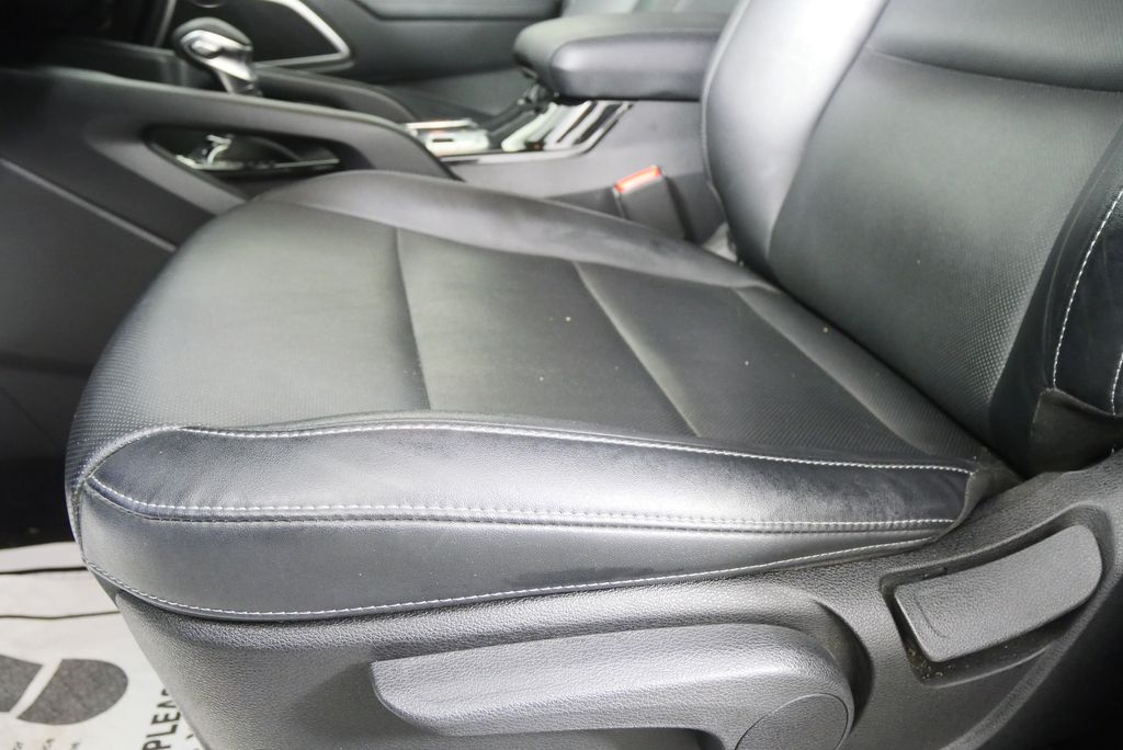 Thumbnail: 2022 Kia Telluride - 10