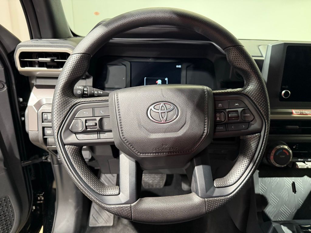 2025 Toyota Tacoma SR5 20
