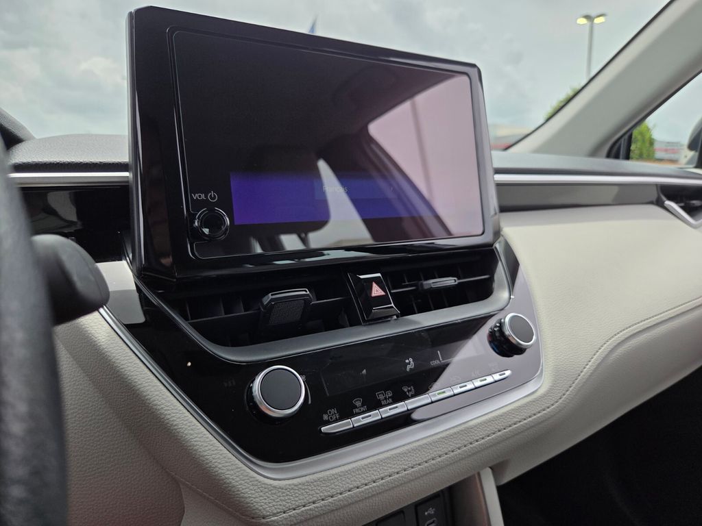Used 2025 Toyota Corolla Cross SUV