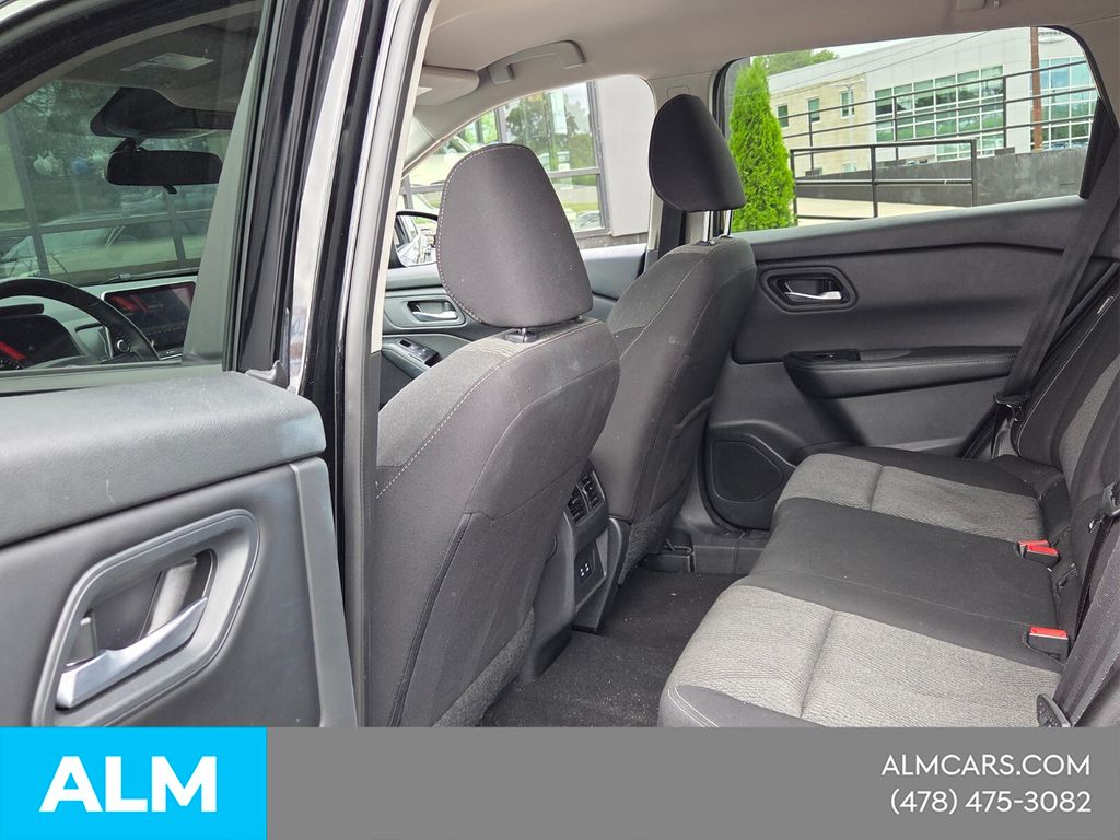 Used 2025 Black Nissan SV image 8