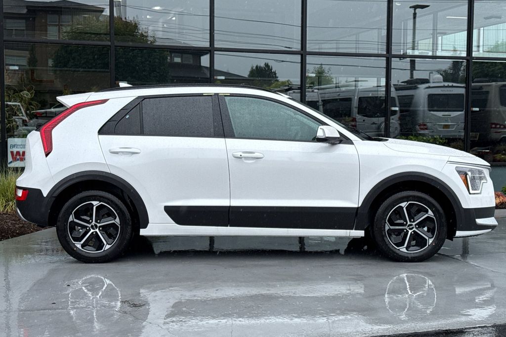 new 2026 Kia Niro car, priced at $32,280