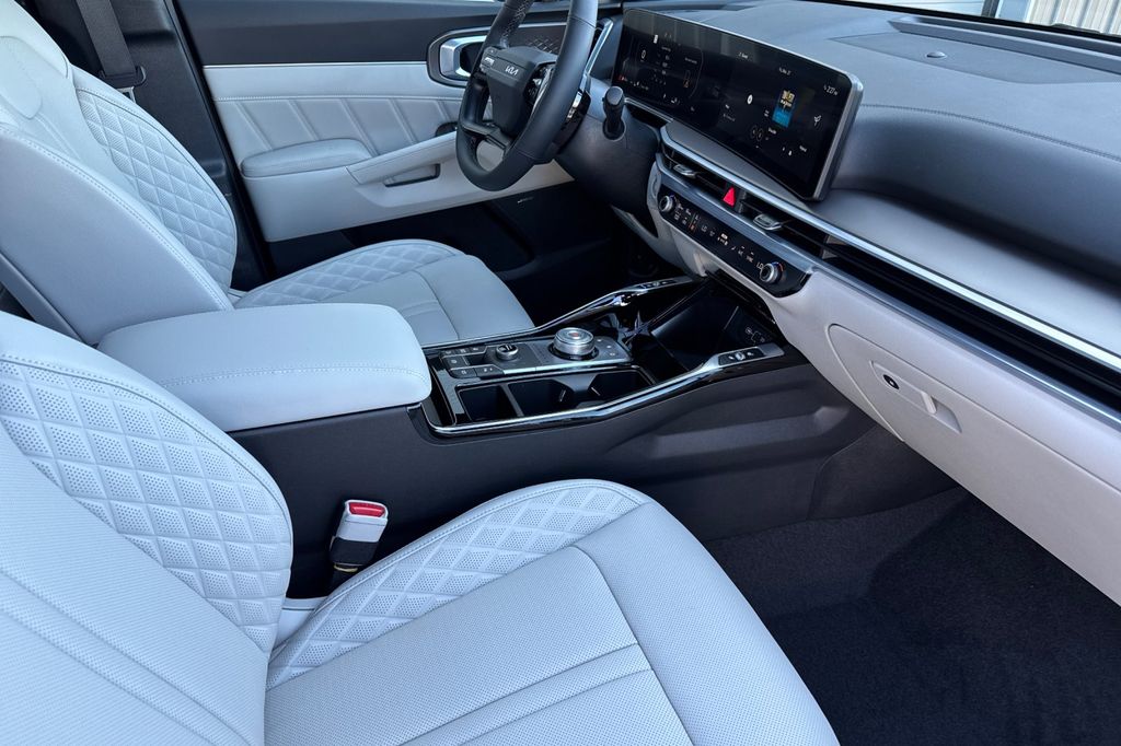 new 2026 Kia Sorento Hybrid car, priced at $49,095