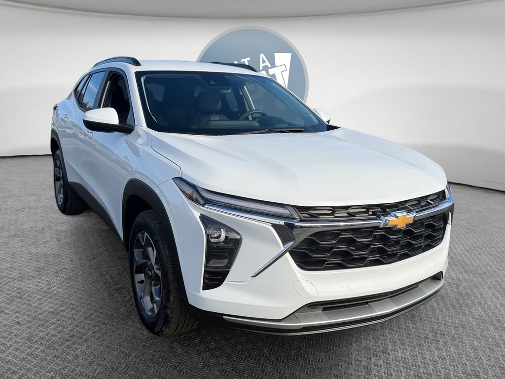 2024 Chevrolet Trax LT FWD