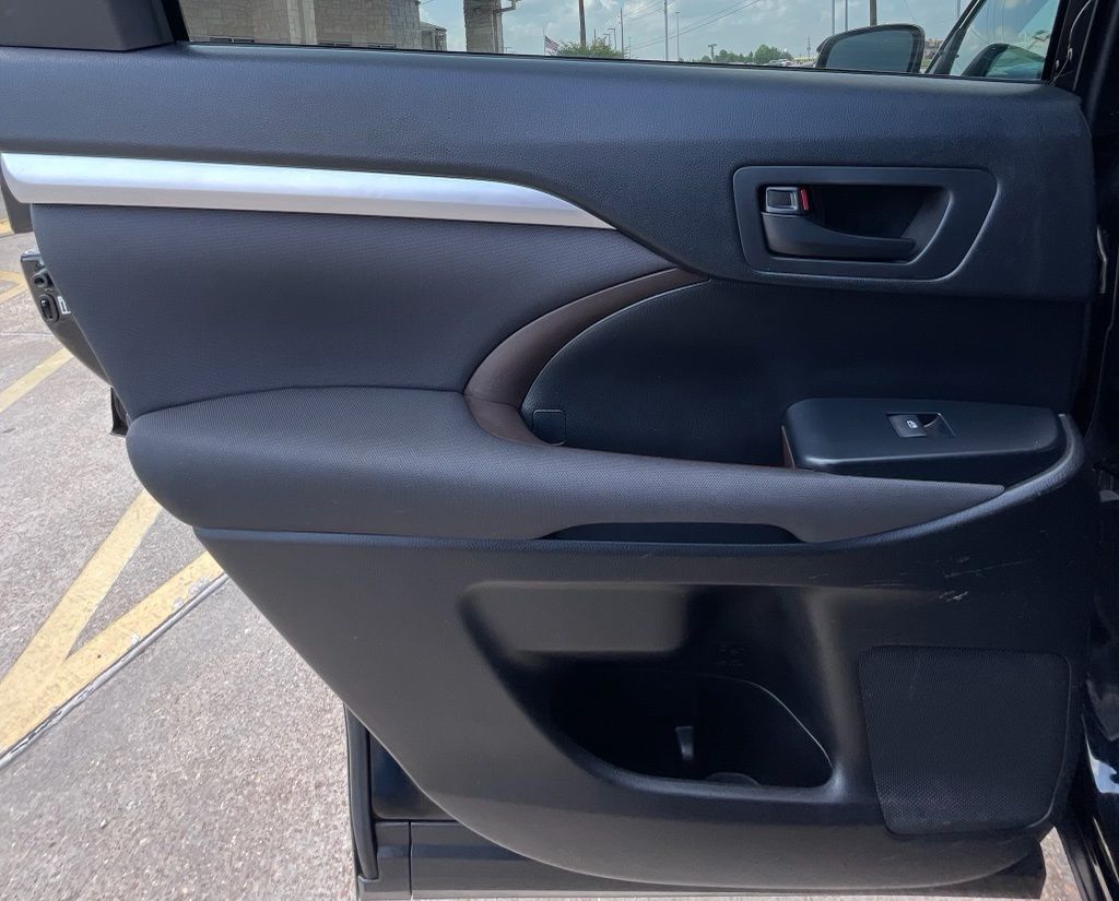 2018 Toyota Highlander LE Black at DeMontrond Mazda