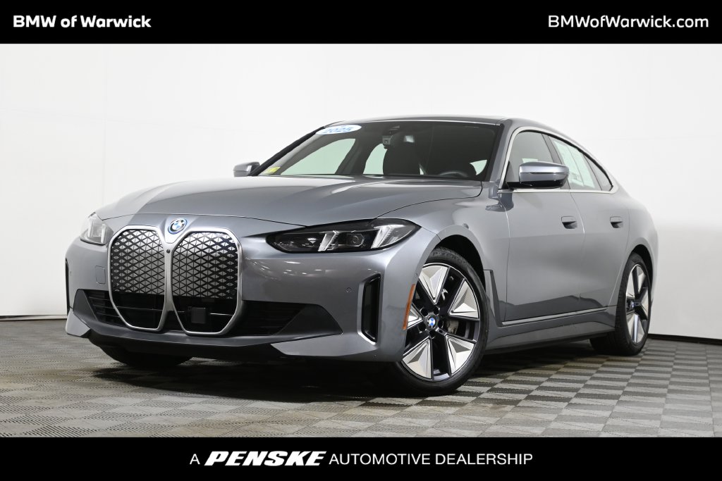 Thumbnail: 2025 BMW i4 - 1
