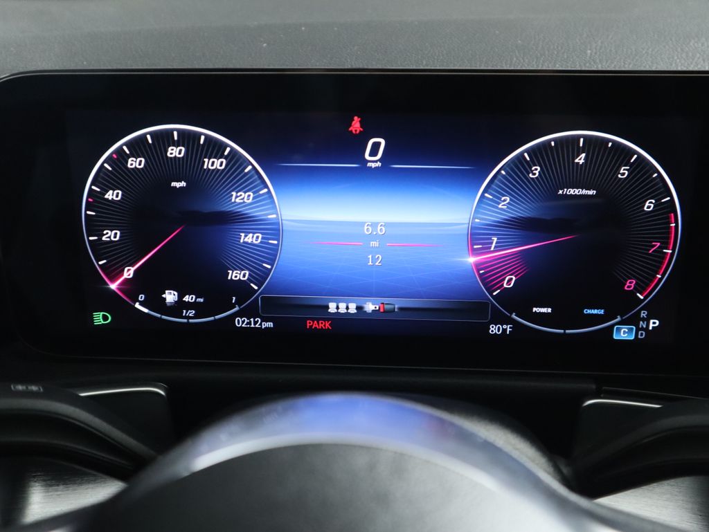 Thumbnail: 2026 Mercedes-Benz GLB - 32