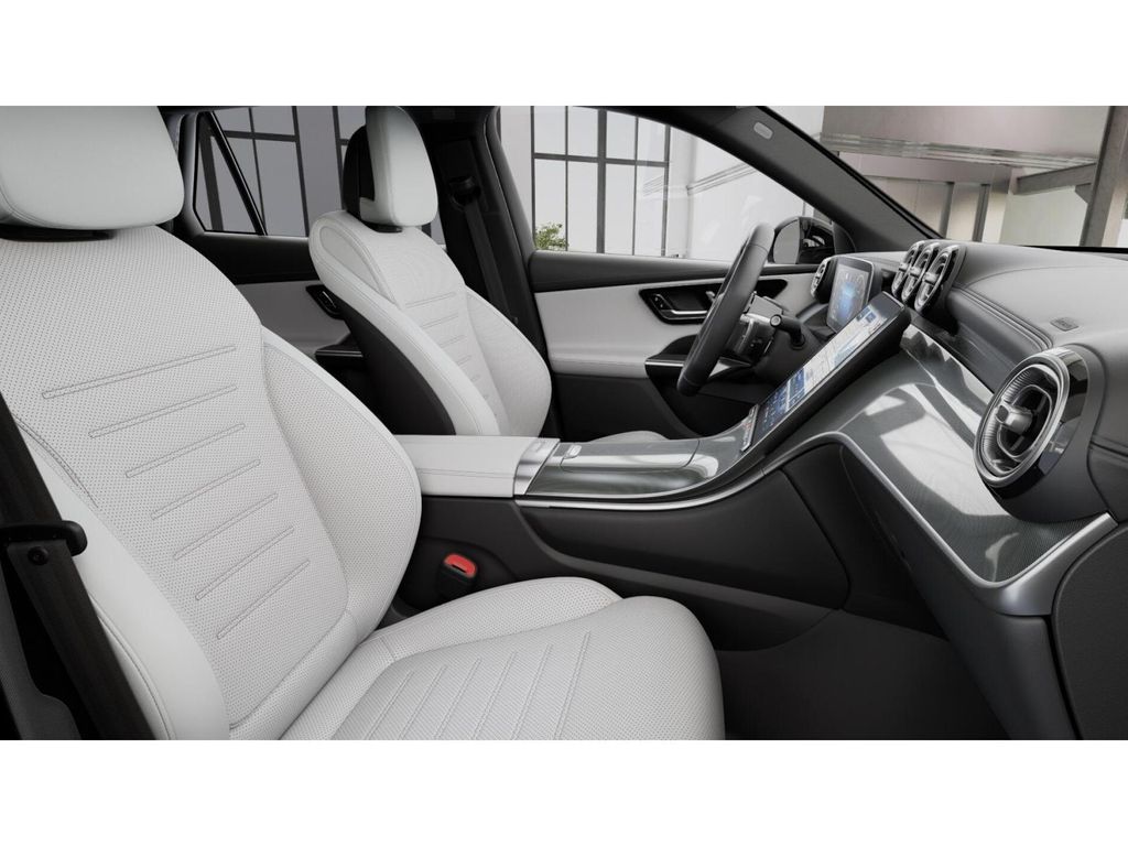 Thumbnail: 2026 Mercedes-Benz GLC - 4