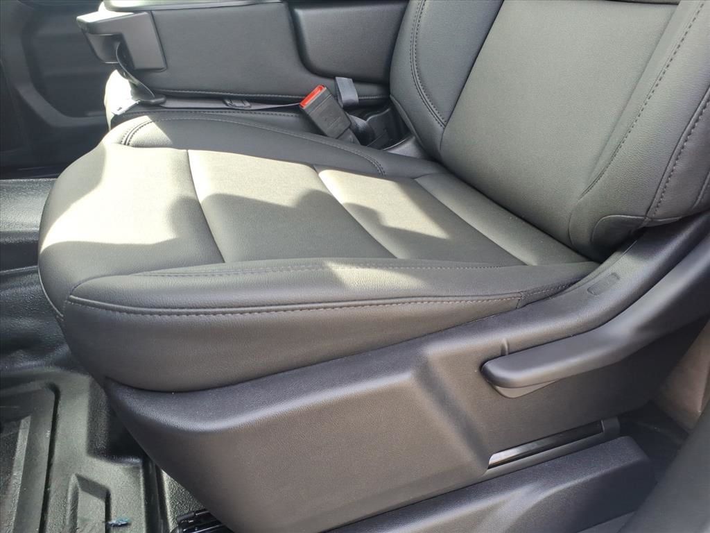 ChevroletSilverado 3500HD17