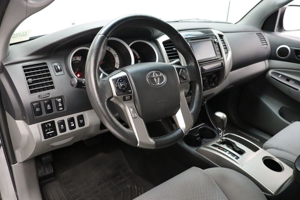 2015 Toyota Tacoma Base 15