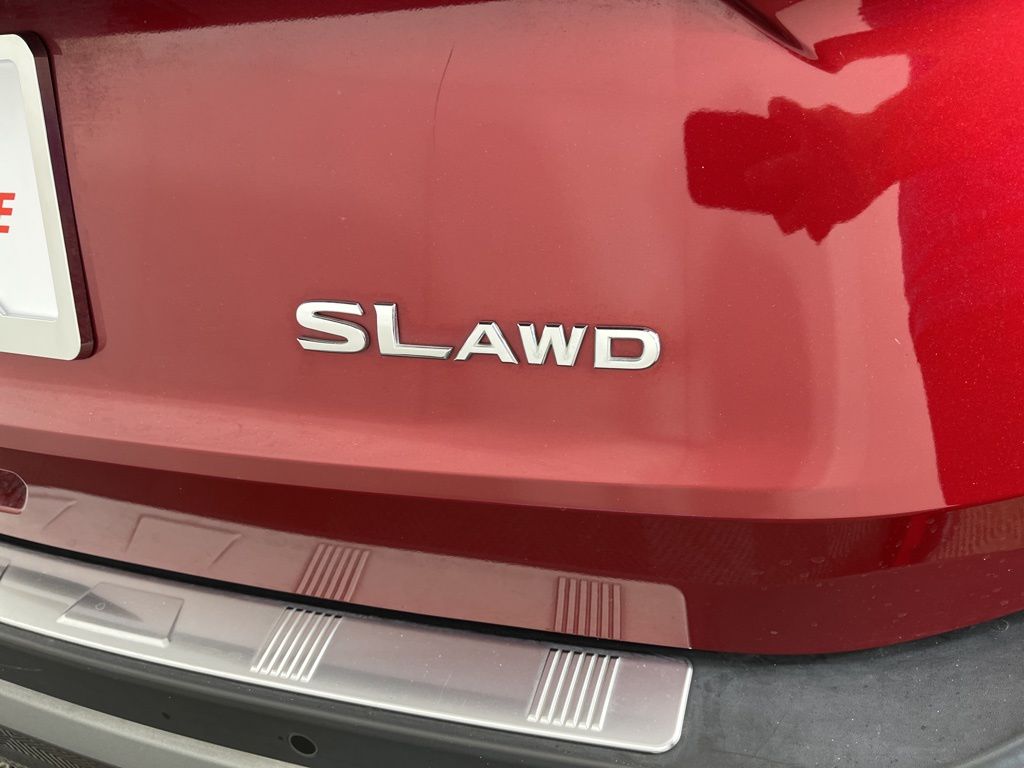 Thumbnail: 2023 Nissan Rogue - 16