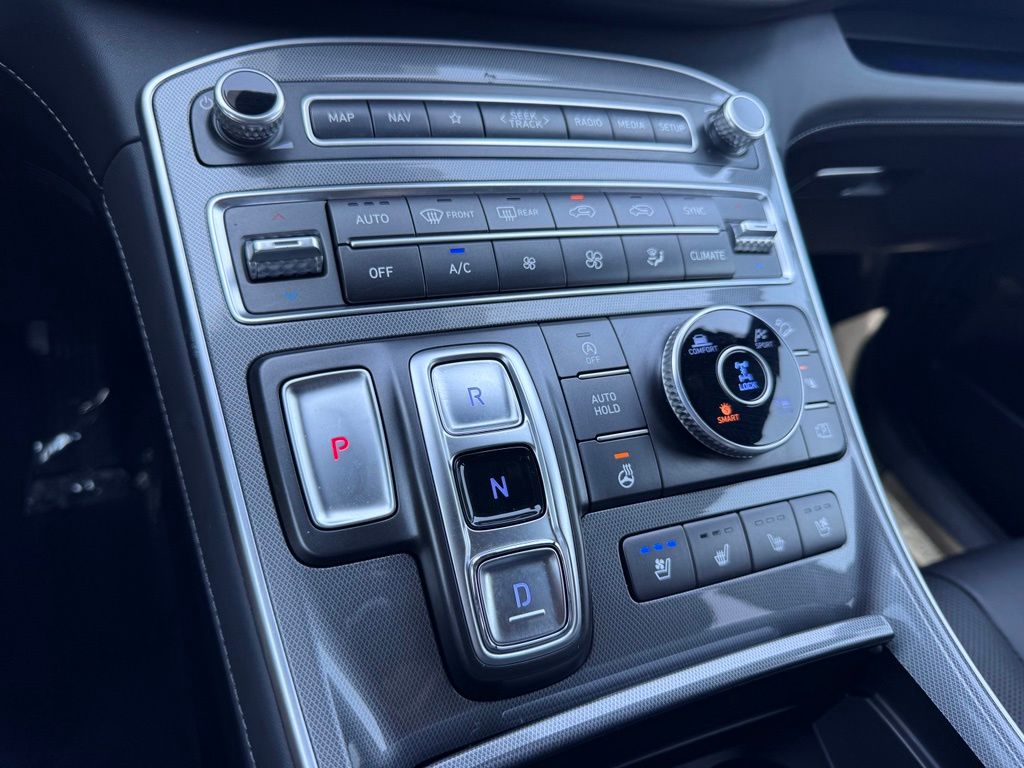 HyundaiSanta Fe14