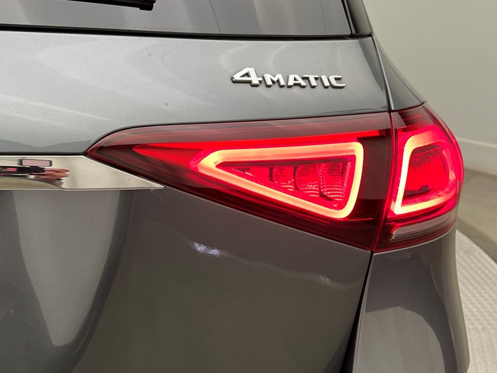 Thumbnail: 2023 Mercedes-Benz GLE - 9