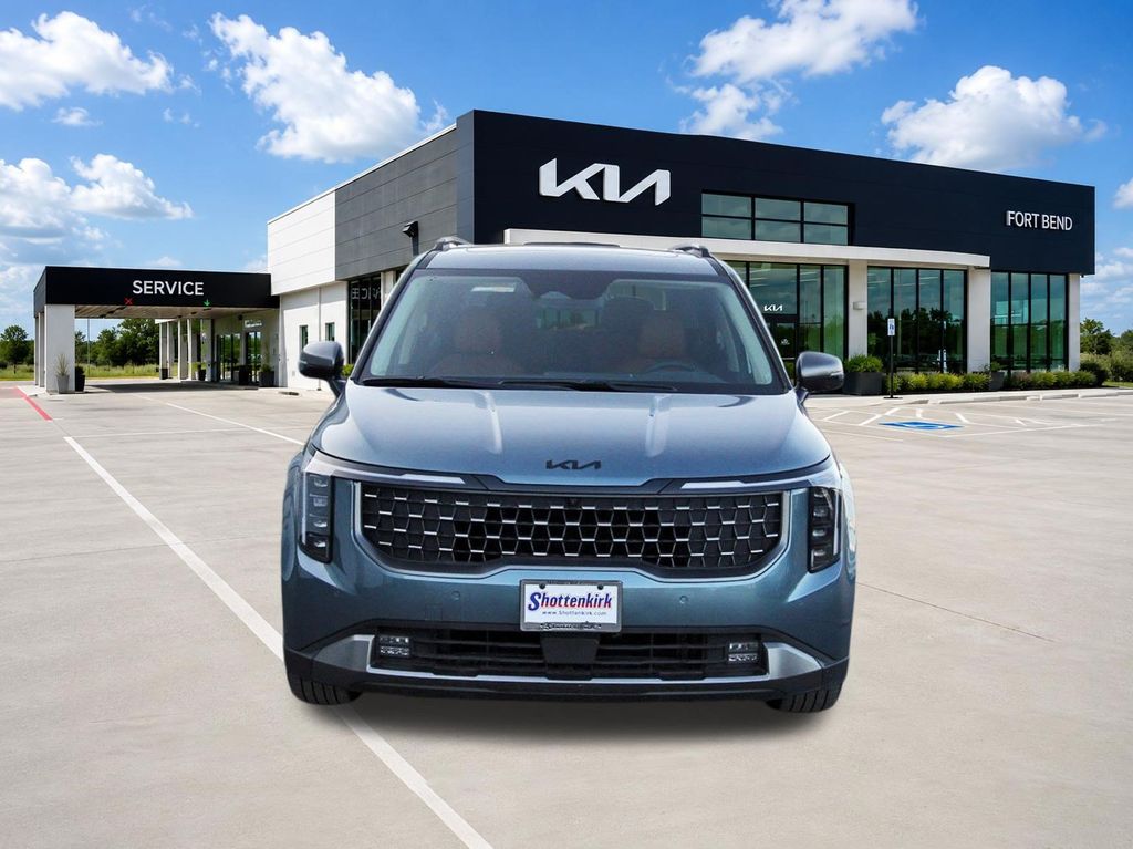 New 2026 Kia Carnival MPV Van