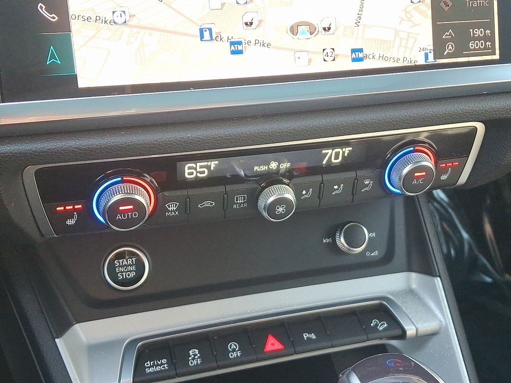 Thumbnail: 2023 Audi Q3 - 17