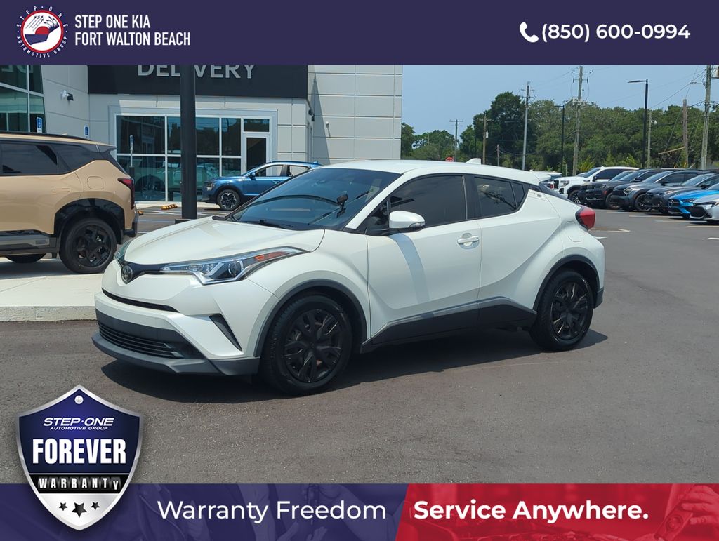  2019 Toyota C-HR LE   