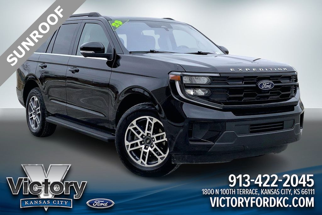 2025 Ford Expedition Active 4WD