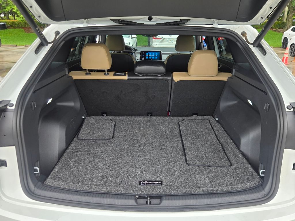 2024 Volkswagen Atlas - $27,000