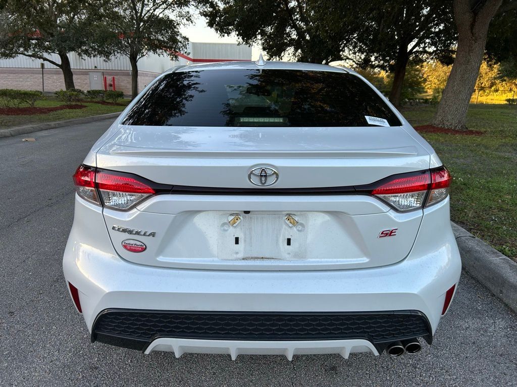 Thumbnail: 2022 Toyota Corolla - 4