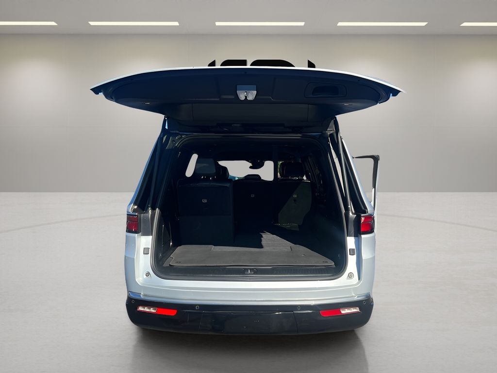 Used 2022 Jeep Wagoneer SUV