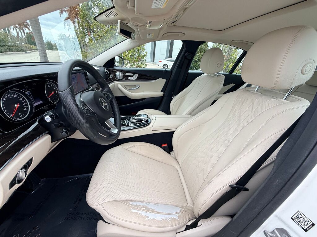 Thumbnail: 2017 Mercedes-Benz E-Class - 5