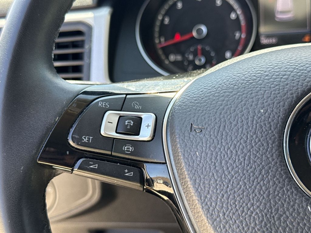 Thumbnail: 2020 Volkswagen Atlas - 26