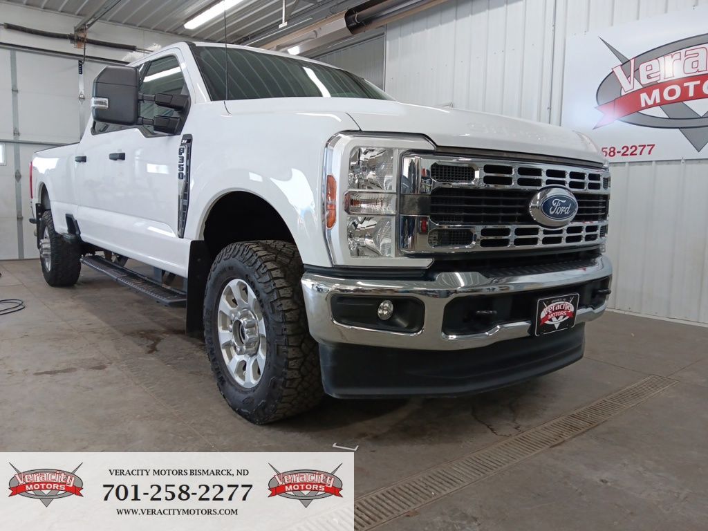 White 2024 Ford F-350 Super Duty Pickup Truck Automatic