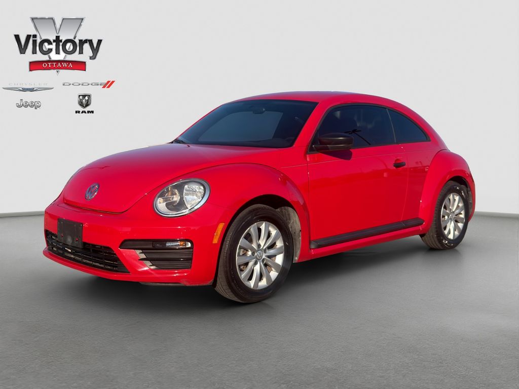 2018 Volkswagen Beetle 2.0T S Hatchback FWD