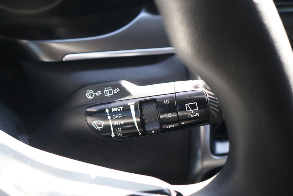 Thumbnail: 2022 Kia Sorento - 23