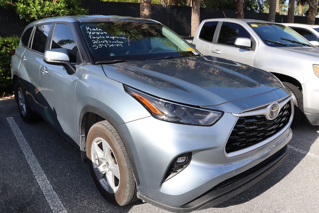 Thumbnail: 2024 Toyota Highlander - 6