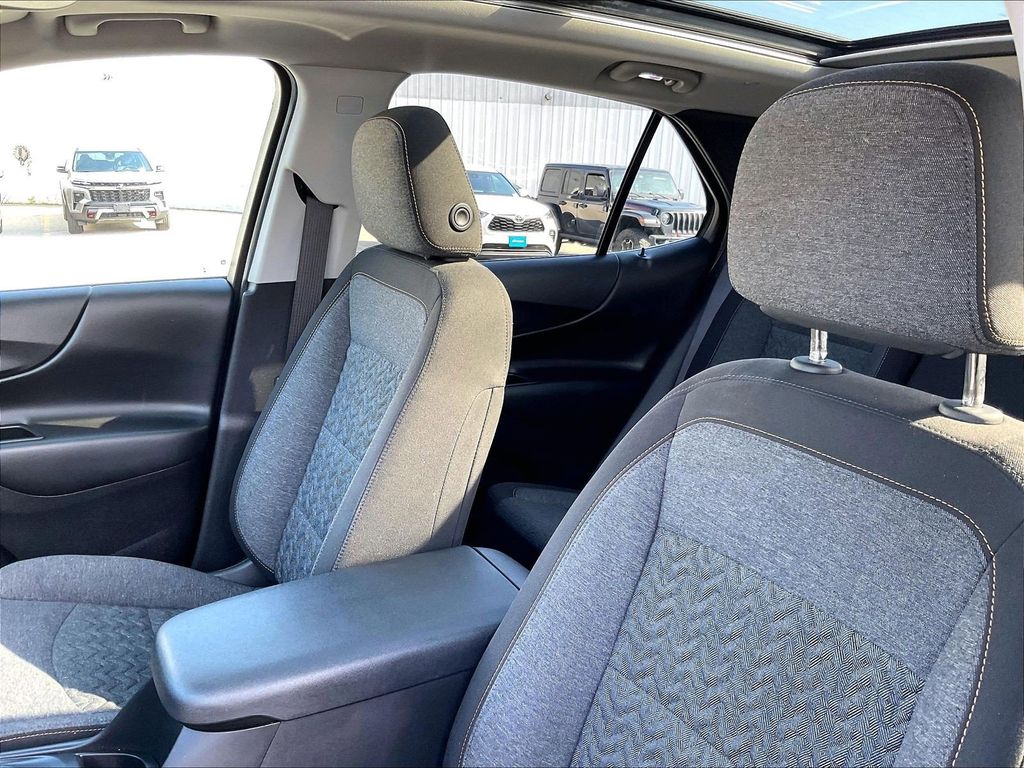 2022 Chevrolet Equinox — photo 10