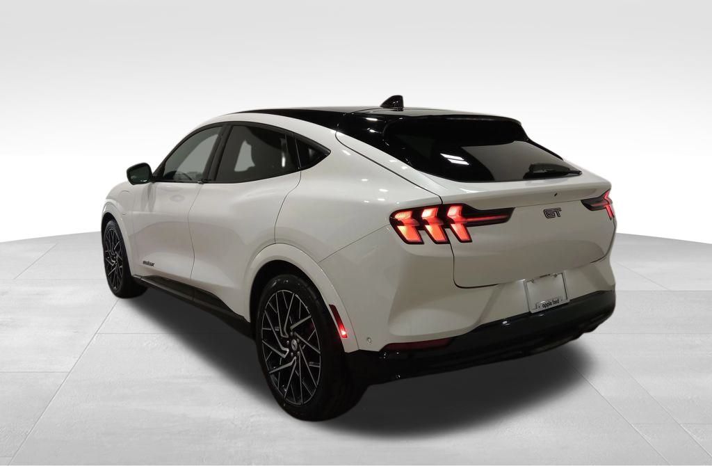 2022 Ford Mustang Mach-E GT