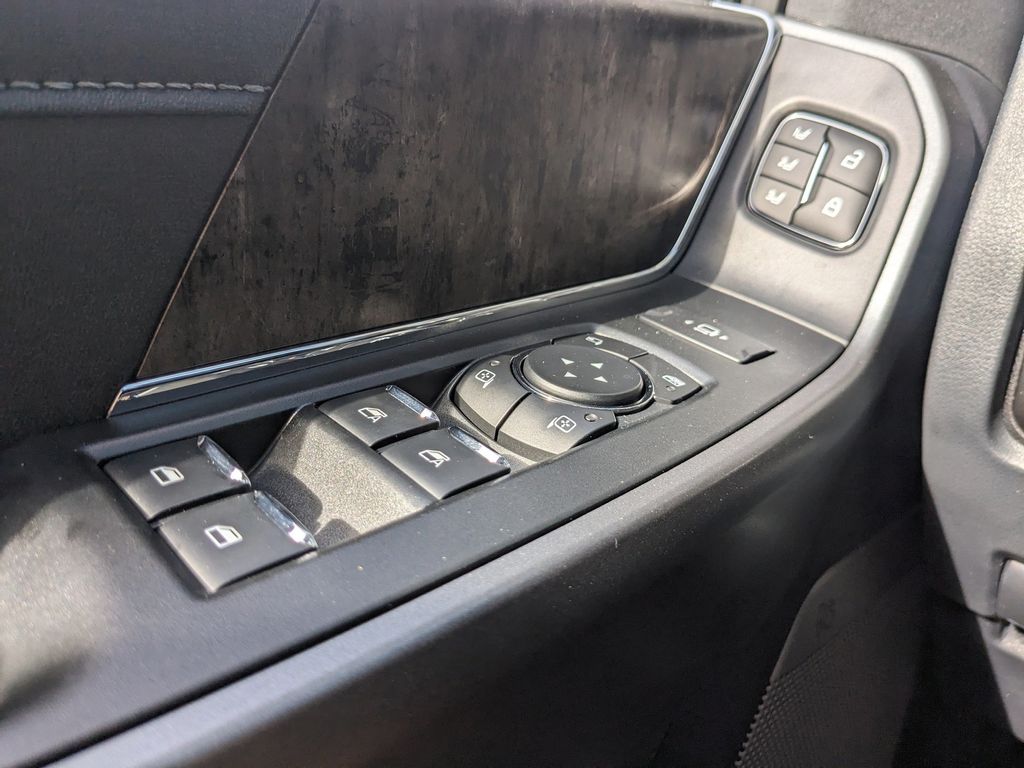 2025 Ford F-250 Super Duty Lariat