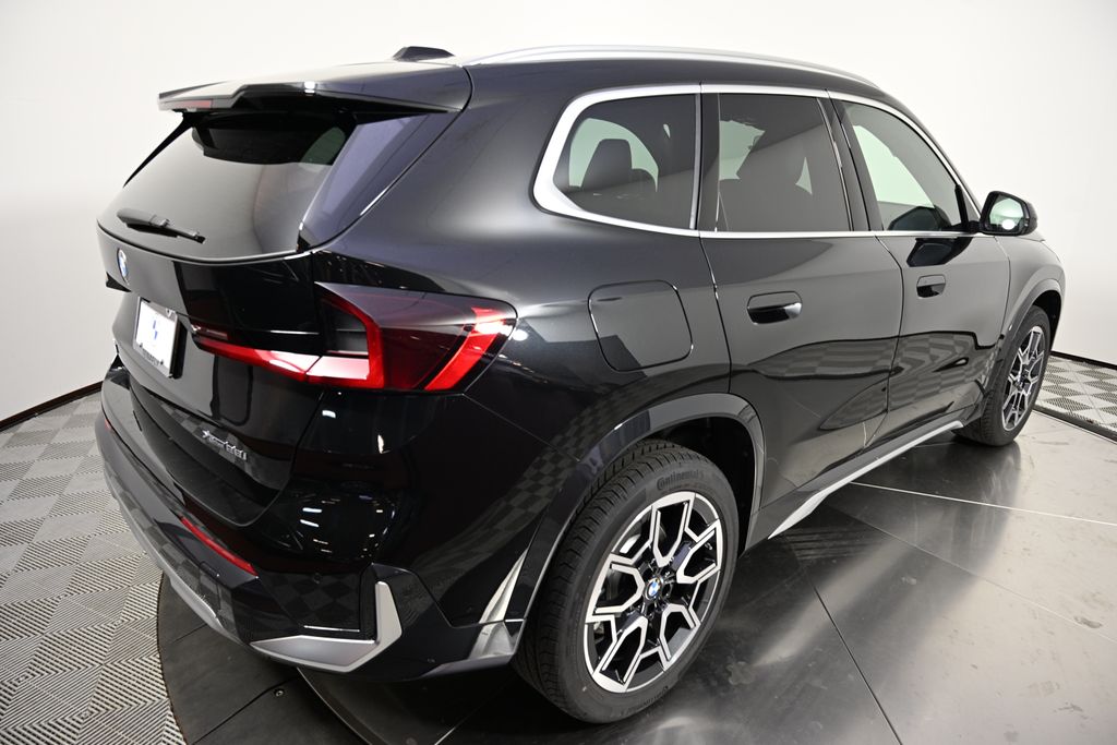 Thumbnail: 2025 BMW X1 - 5