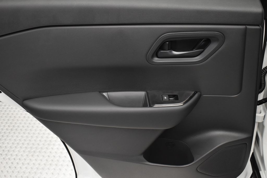 Thumbnail: 2026 Nissan Rogue - 30