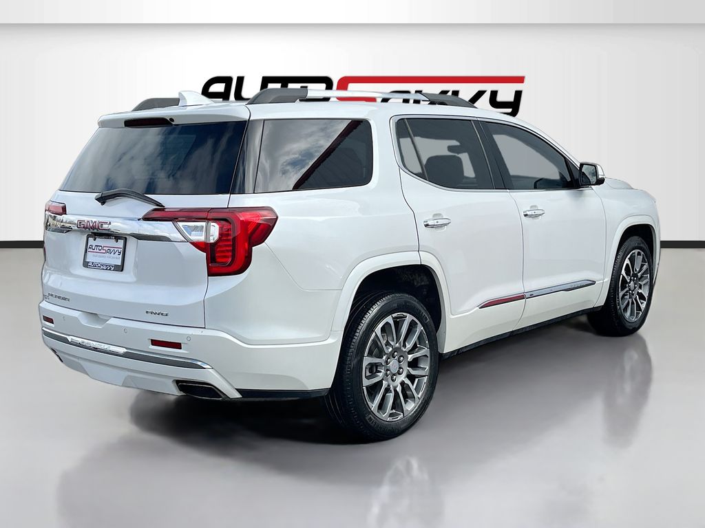 Used 2023 White GMC Denali image 7