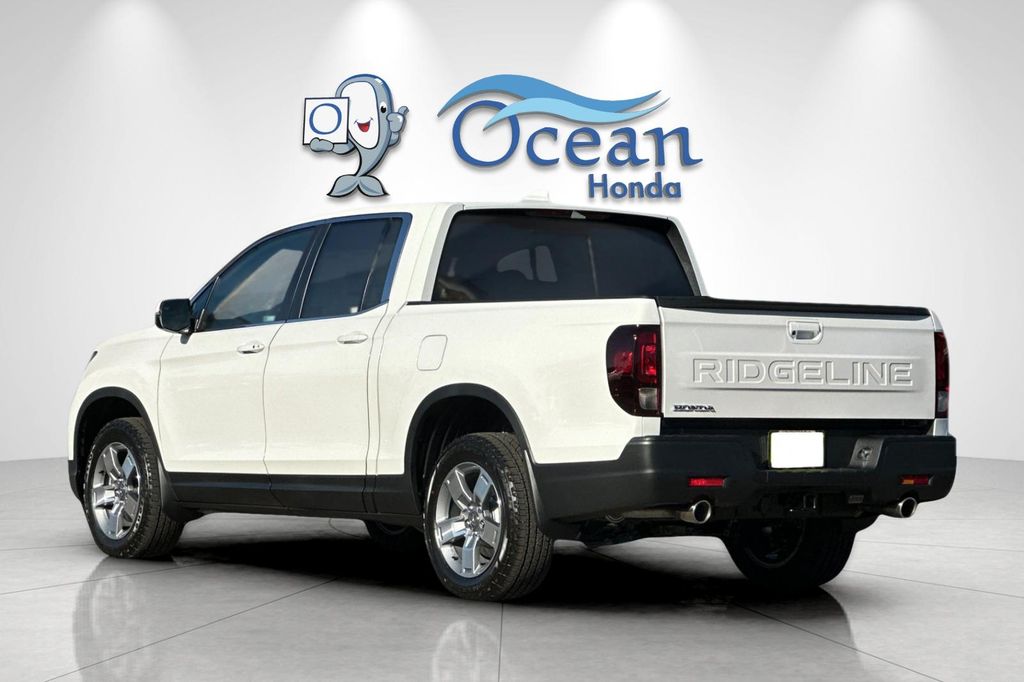 New 2026 Platinum White Pearl Honda RTL image 5