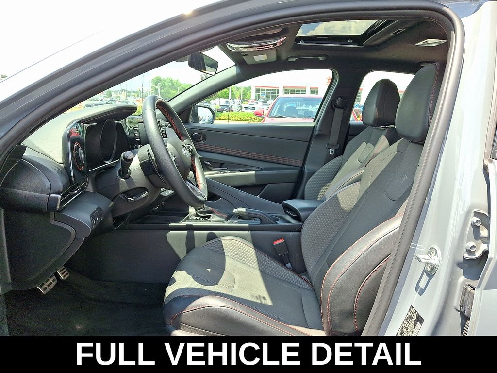 Thumbnail: 2021 Hyundai Elantra - 14
