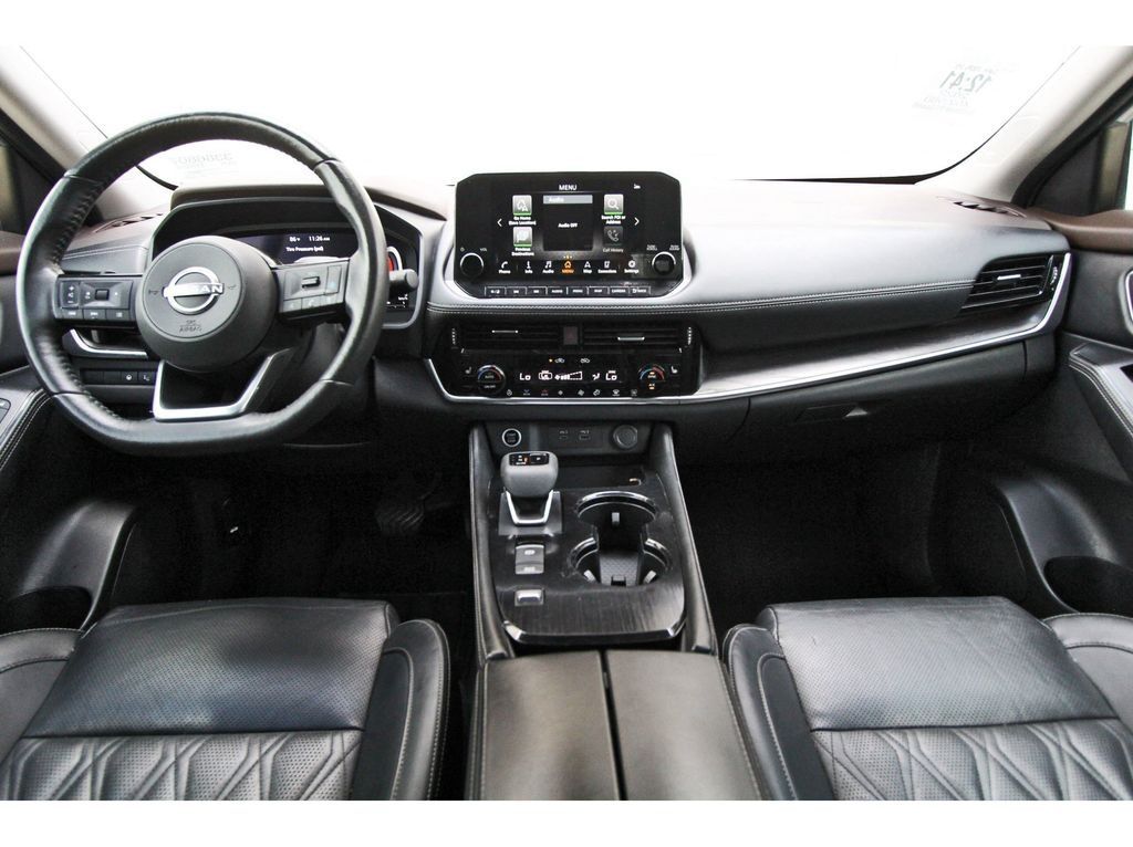 2022 Nissan Rogue Platinum - 8