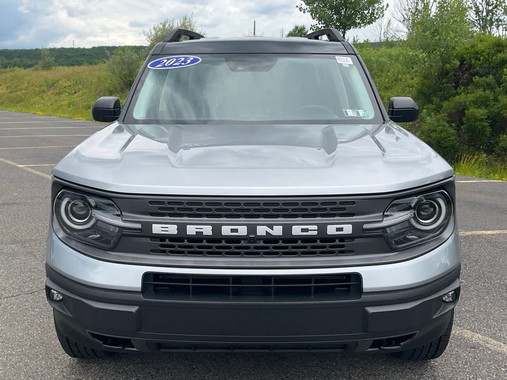 Used 2023 Silver Ford Badlands image 26