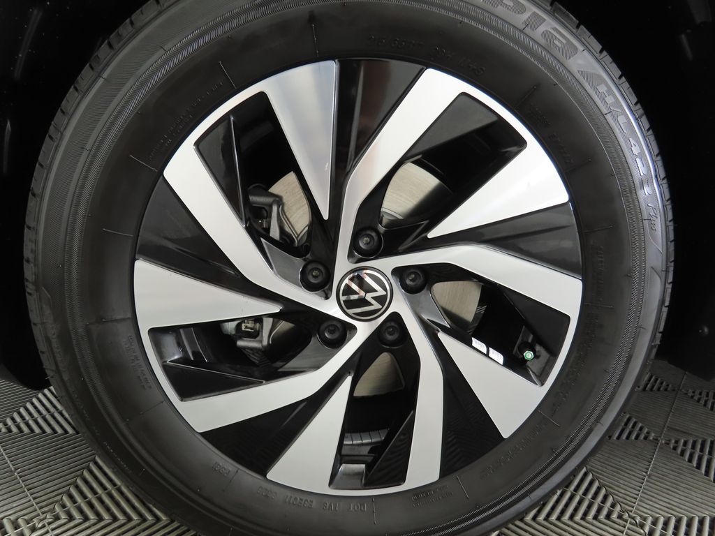 Thumbnail: 2026 Volkswagen Tiguan - 30