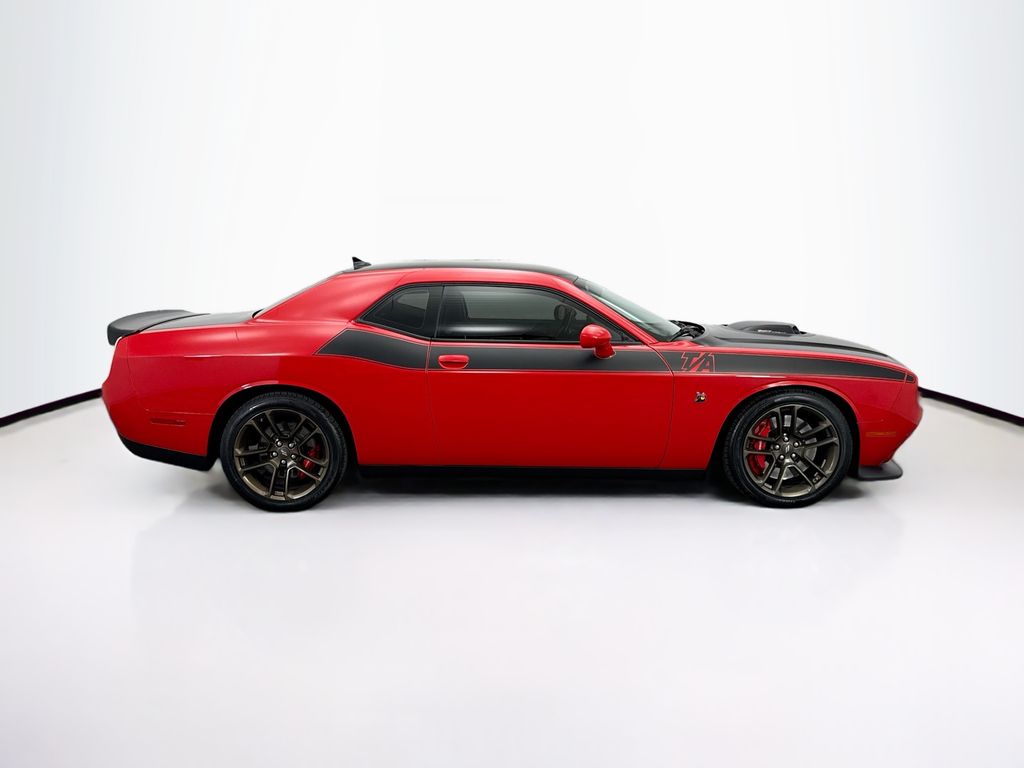 Thumbnail: 2020 Dodge Challenger - 4