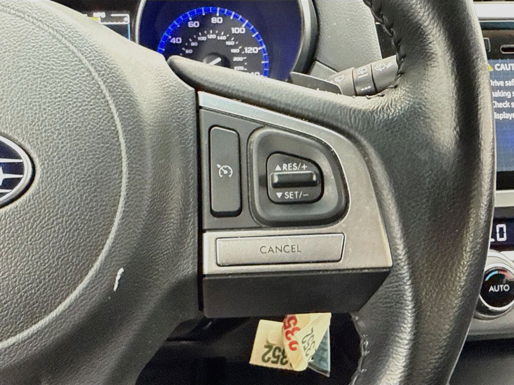 Thumbnail: 2015 Subaru Outback - 12