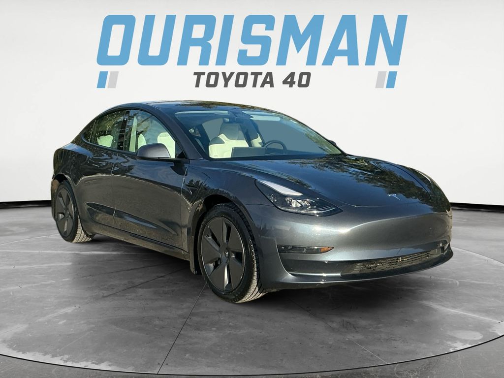 2023 Tesla Model 3 RWD